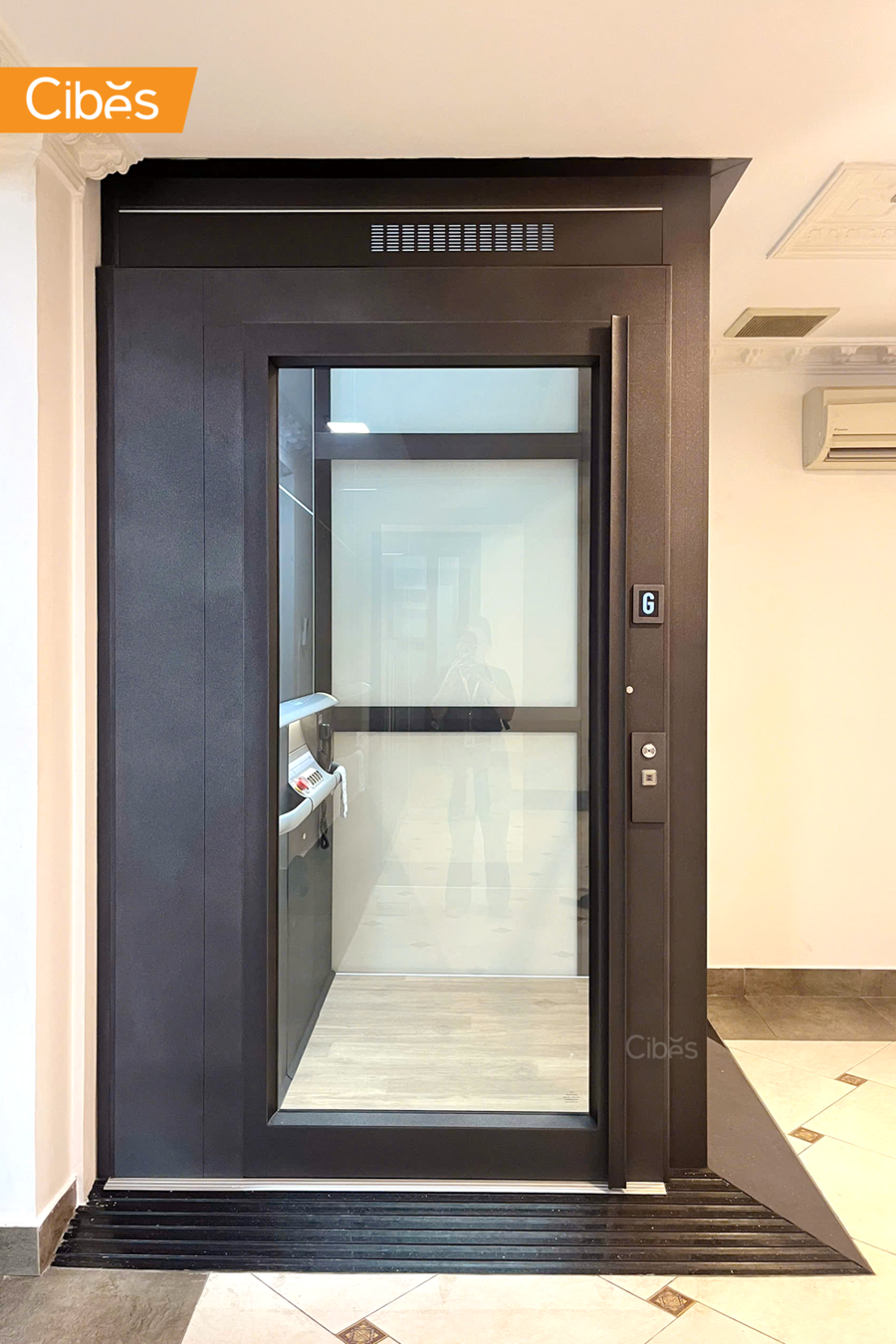 Bình Chánh, TP HCM - Thang máy EcoSilent lắp đặt nửa trong nhà, nửa ngoài trời4
